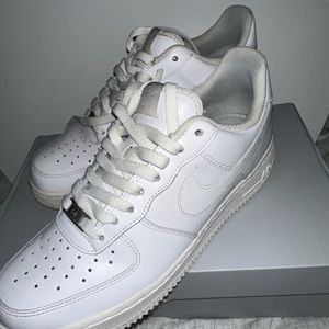 Nike Air Force 1 White Men’s US size 8.5